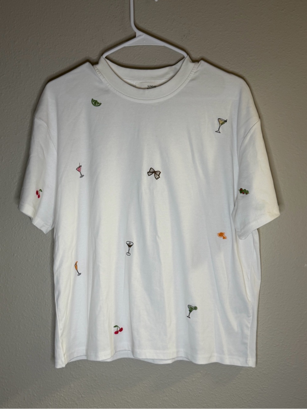 NWOT Sunday Edition White Cotton Embroidered martini Tshirt Women’s Size Small